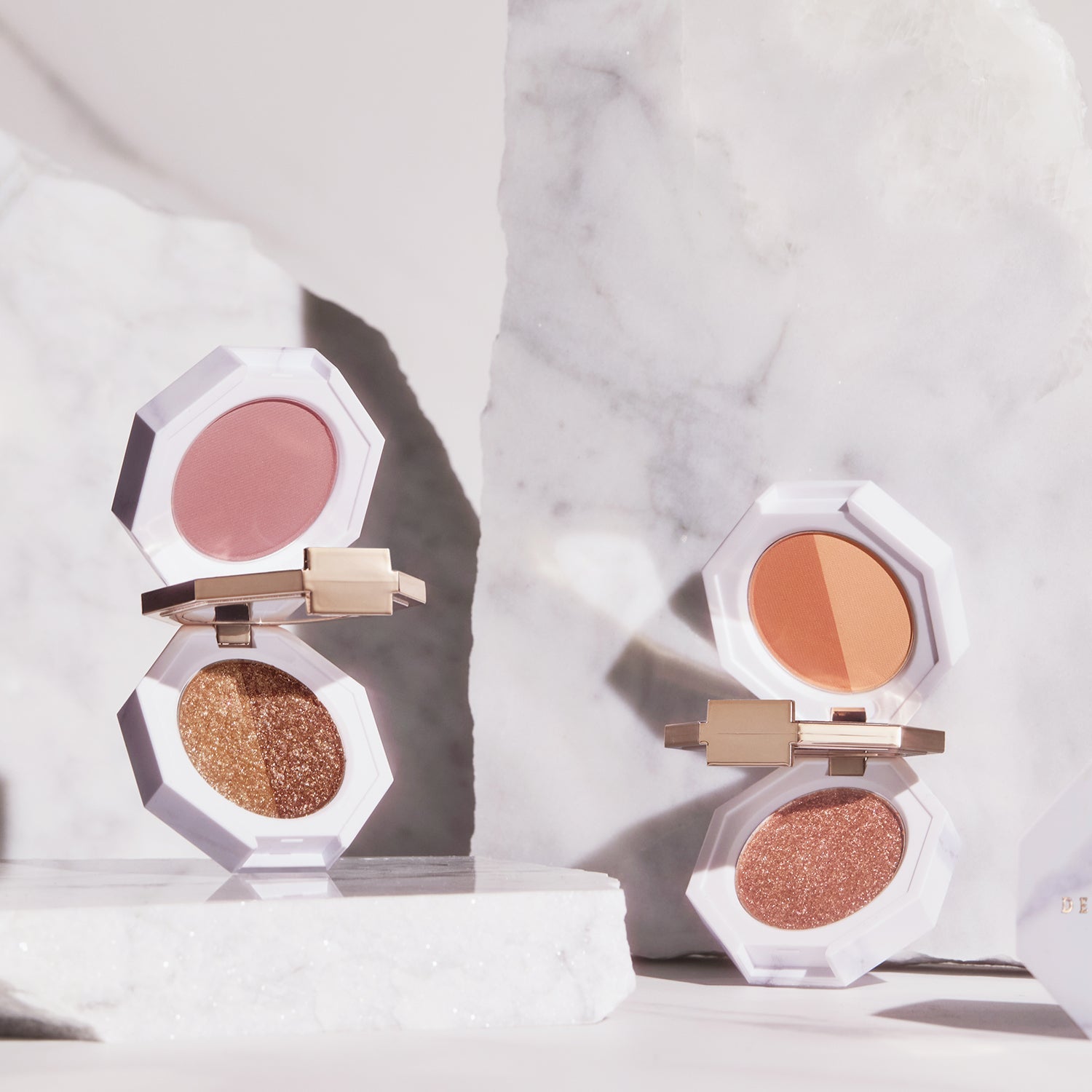 DEAR DAHLIA Paradise Dual Palette disponible sur Ma petite Coree, ton Eshop 100% K-beauty en direct de Seoul