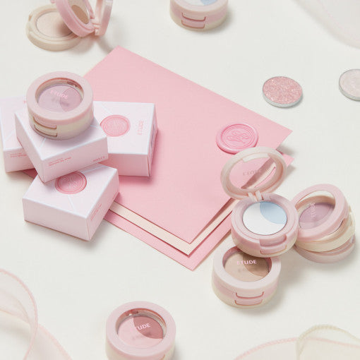 ETUDE Look At My Eyes Duo #HolidayCollection Available on Seoulbazaar, your online store for trendy korean products.