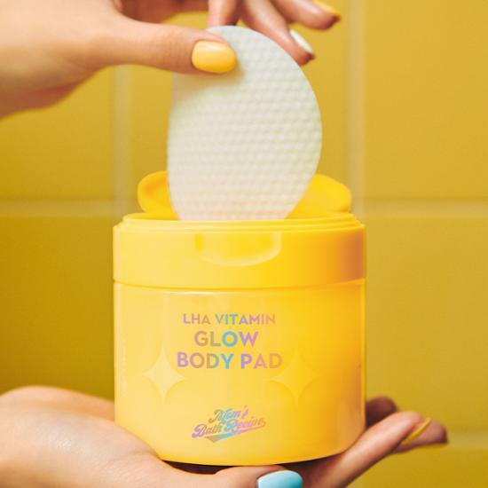 MOM'S BATH RECIPE LHA Vitamin Glow Body Pad 110g Available on Seoulbazaar, your online store for trendy korean products.