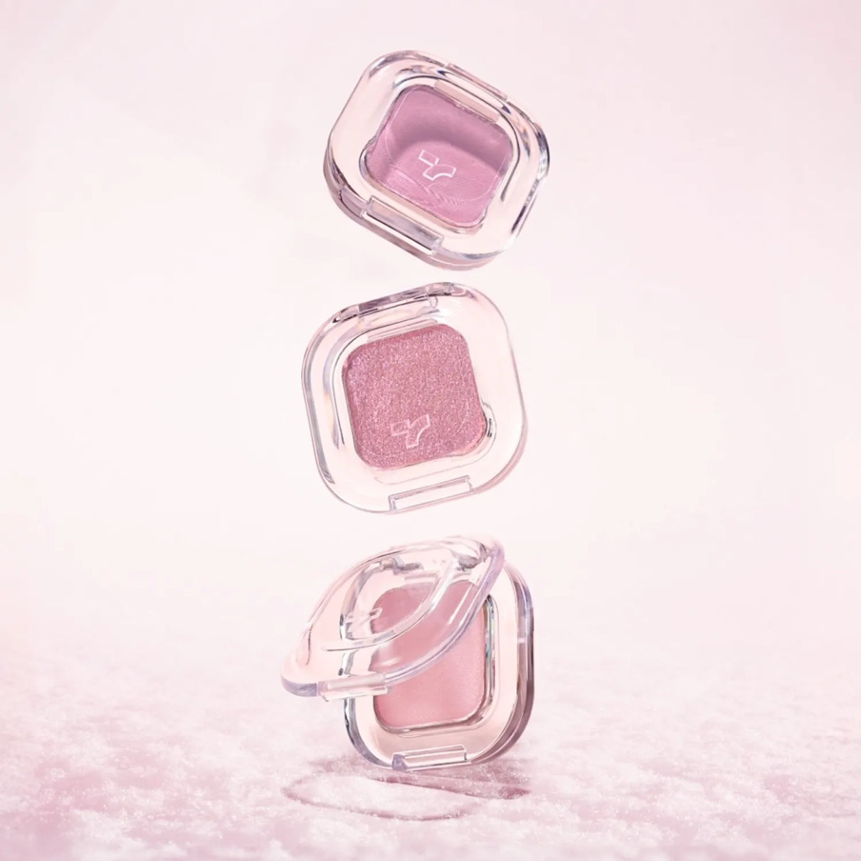 TONY MOLY Eyetone Single Eyeshadow disponible sur Ma petite Coree, ton Eshop 100% K-beauty en direct de Seoul