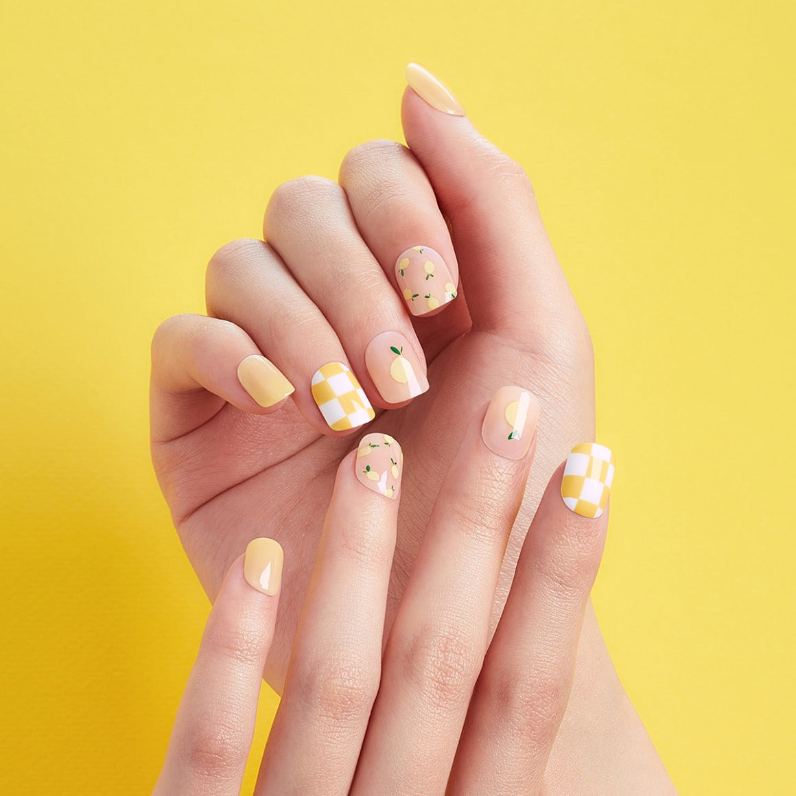 DASHING DIVA MAGIC PRESS Sweet Lemon - Short Square Available on Seoulbazaar, your online store for trendy korean products.