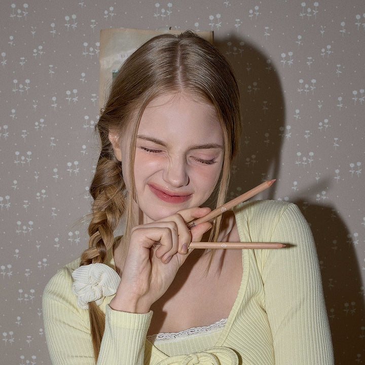 AOU COSMETICS Blending Lip Pencil Available on Seoulbazaar, your online store for trendy korean products.