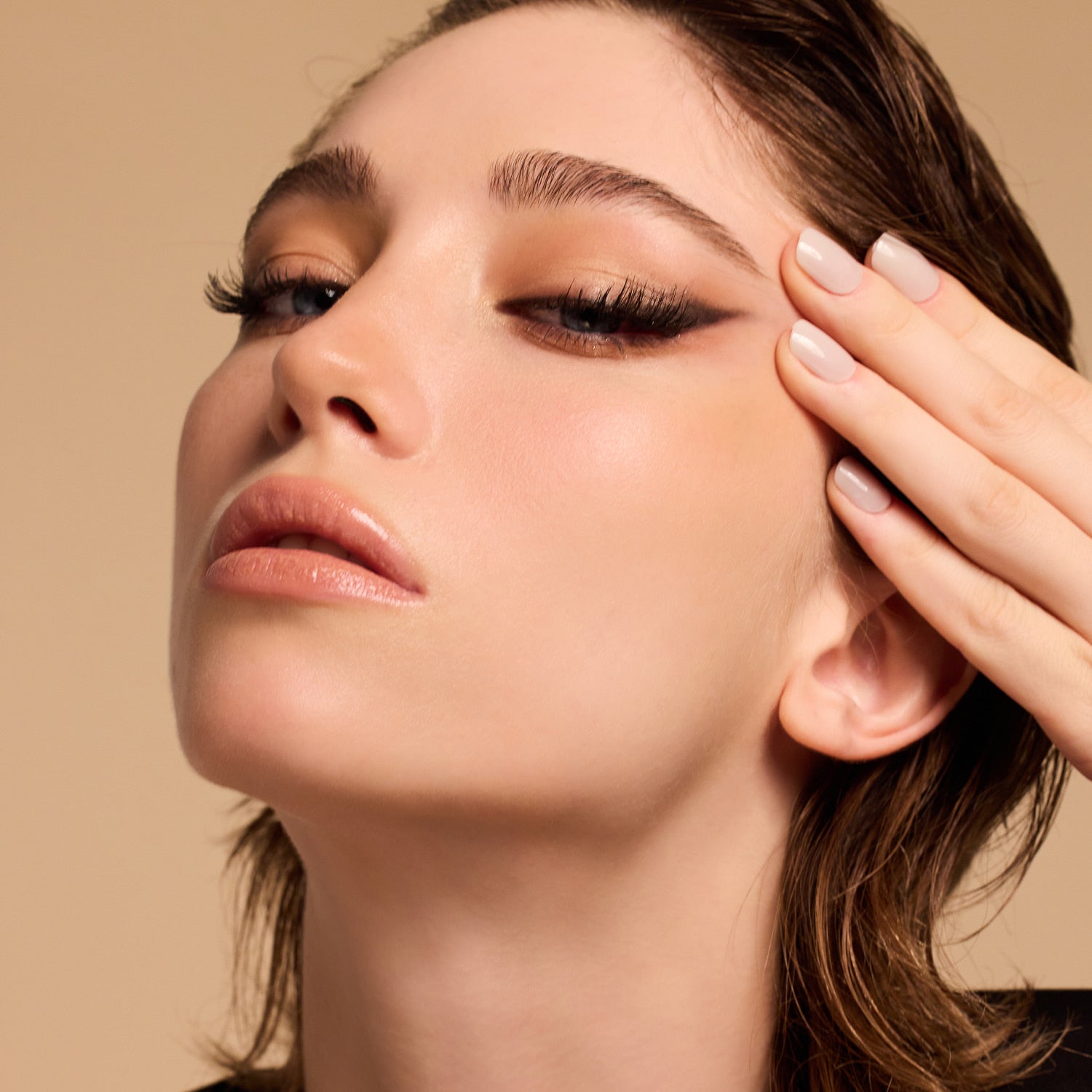 DEAR DAHLIA Perfect Desighning Eyeliner Pencil disponible sur Ma petite Coree, ton Eshop 100% K-beauty en direct de Seoul