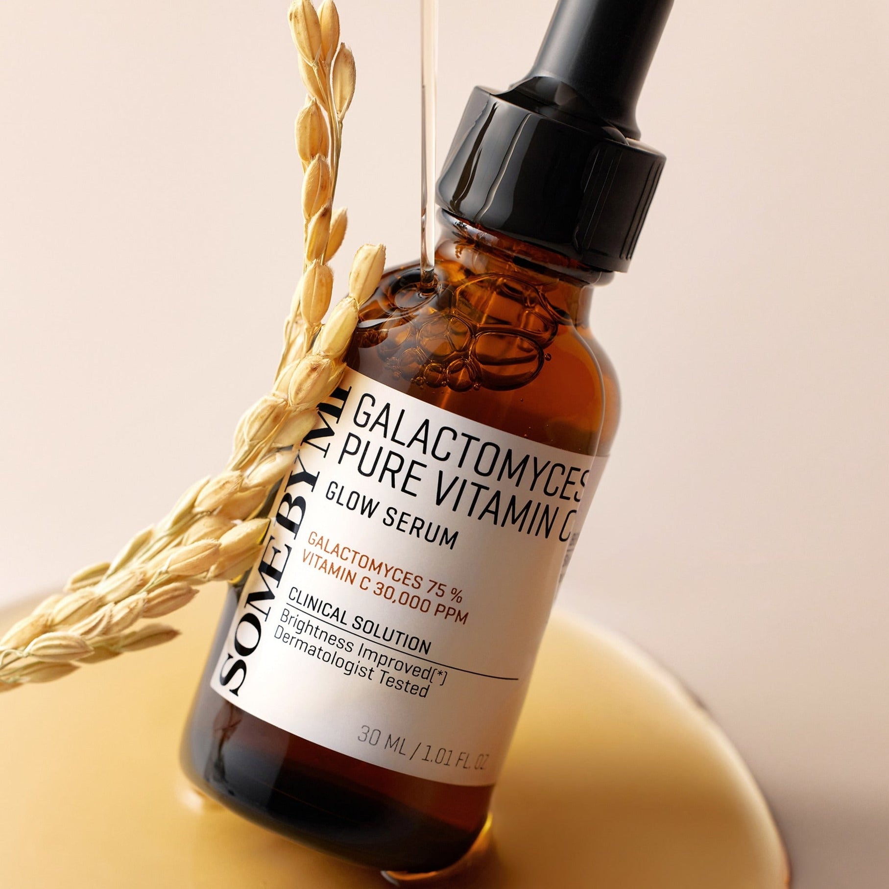 SOME BY MI Galactomyces Pure Vitamin C Glow Serum 30ml Available on Seoulbazaar, your online store for trendy korean products.