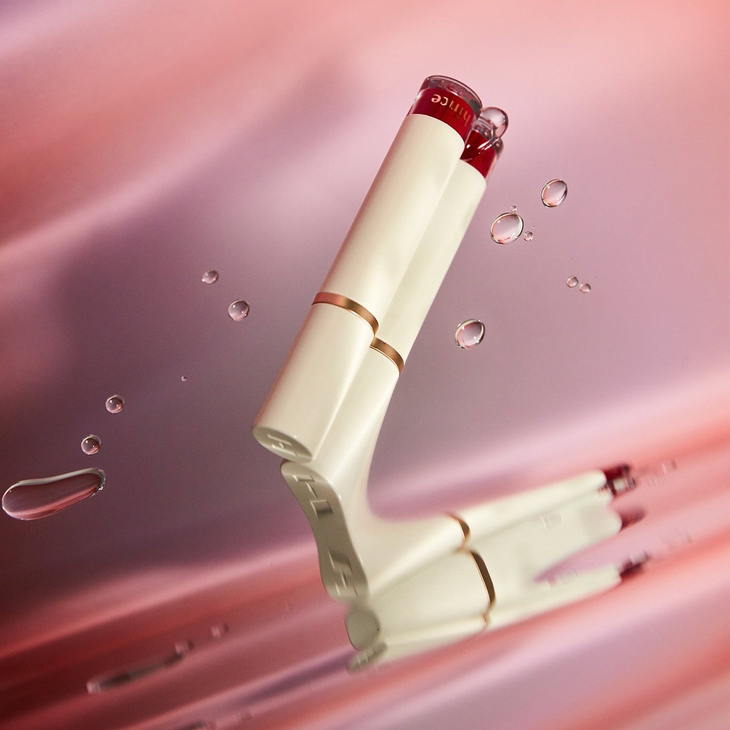 HINCE Mood Enhancer Water Liquid Glow disponible sur Ma petite Coree, ton Eshop 100% K-beauty en direct de Seoul