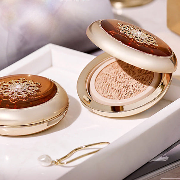 THE WHOO Cheongidan Hwahyun Essence Cushion 15g disponible sur Ma petite Coree, ton Eshop 100% K-beauty en direct de Seoul
